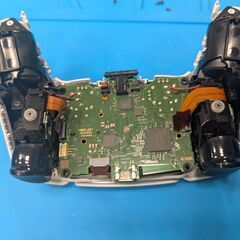 【残１点】DualSense PS5 ワイヤレスコントローラー ホールエフェクトセンサーへ交換　軽量化の画像