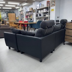 【超美品‼️】ロウヤ 192cm幅3人掛けカウチソファ オットマン付き ヘッドレスト ダークグレー♪の画像