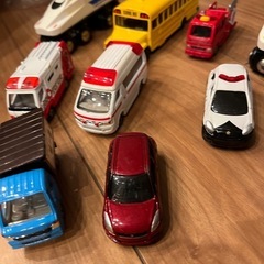 車おもちゃの画像