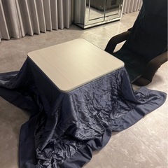 こたつ　座椅子付き　