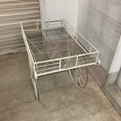 商品陳列ワゴン
の画像