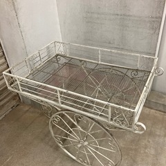 商品陳列ワゴン
の画像