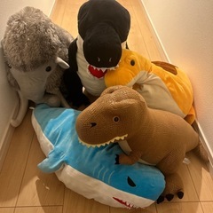 恐竜時代　ぬいぐるみ　恐竜　ティラノサウルス
