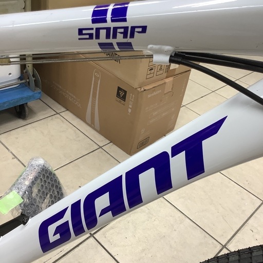 【美品】GIANT ジャイアント　SNAP マウンテンバイク　サイズM 自転車　26インチ　3×7段変速