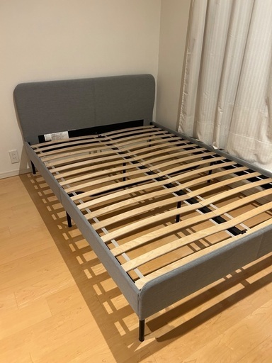 IKEA ダブルベッドフレーム