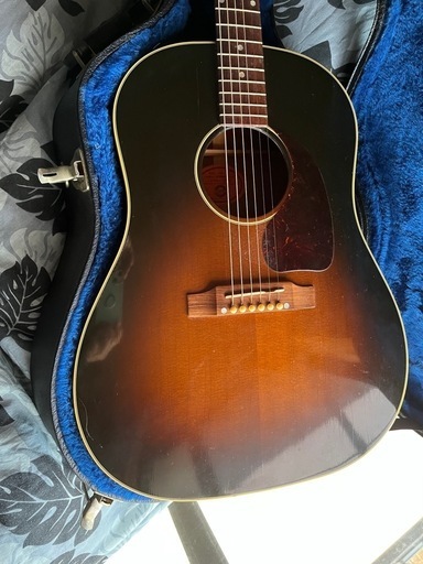 Gibson J-45 アコースティックギター 純正ハードケース付き