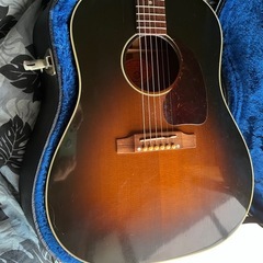 Gibson  J-45  アコースティックギター　純正ハードケース付き　
の画像