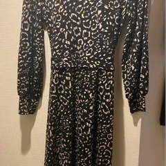 H&M ワンピースの画像