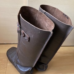 本革ロングブーツの画像
