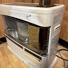 コロナ煙突式ストーブの画像