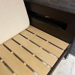 セミダブルベッド