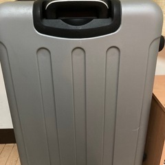 スーツケースの画像