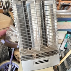 遠赤外線コロナ 遠赤外線　ストーブ 型式名 DH-1108R