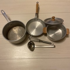 おままごとセット　おもちゃ（フライパン・鍋・お玉・ホイッパー）