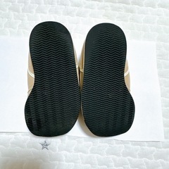 ニューバランス ベージュ 14cmの画像