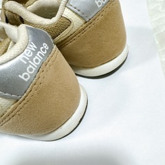 ニューバランス ベージュ 14cmの画像