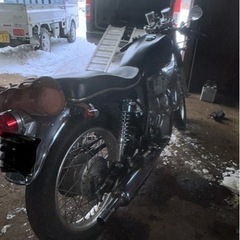 新春大特価‼️ヤマハ　SR400 1JR の画像