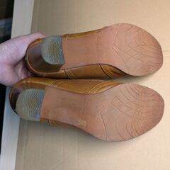 Shutte レースアップパンプス（エーコン）の画像