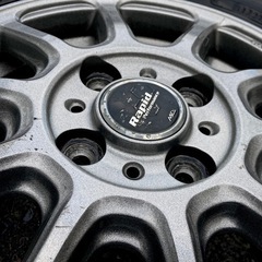 ◆軽自動車に！ 13インチ 4本セット スタッドレスタイヤ 155/65R13 アイスナビ7 社外アルミホイール 
ガンメタ 冬タイヤの画像