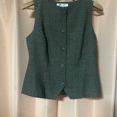 courreges  スリーピースの画像