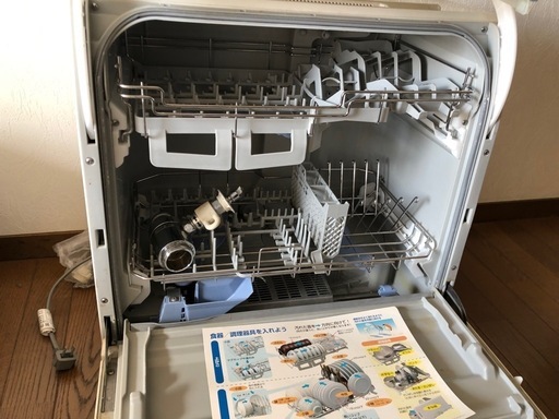 Panasonic食器洗い乾燥機NP-TR6
