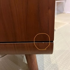 ガラスローテーブルの画像