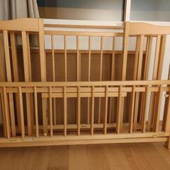 ベビーベッド　天然木　70×120センチ
