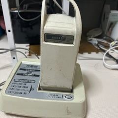 電気充電器