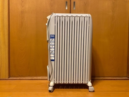 DeLonghi  D071249EFSデロンギオイルヒーター【中古】