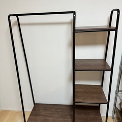 ハンガーラック
