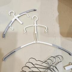 ハンガー　フード付ハンガー　セット　無印良品　francfranc　カインズの画像
