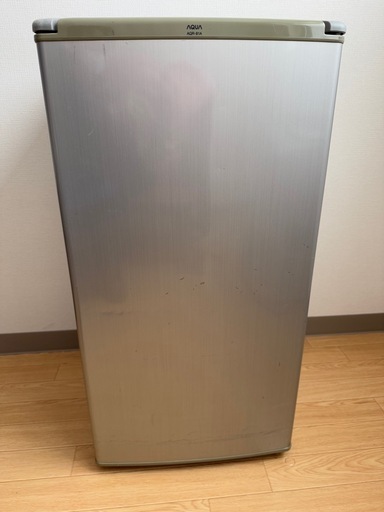 AQUA　アクア　ノンフロン直冷式　1ドア冷蔵庫　AQR-81A(S)　2013年製
