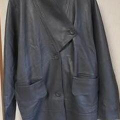 オーストラリア製品皮革ジャケットとスカート