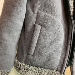 レディースモフモフリバーシブルフリース、ジッパーの画像