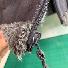 レディースモフモフリバーシブルフリース、ジッパーの画像