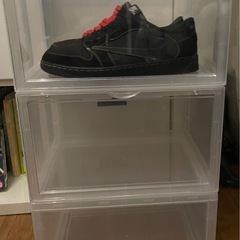 スニーカーボックス