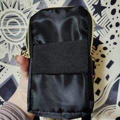 未使用 「❁⃘*.ﾟＳ🌹🌸」スマホも入るポーチの画像