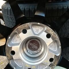 アルファードにスタッドレス ENKEI RIVAZZA 17インチ 7J +38 PCD114.3 5Hの画像