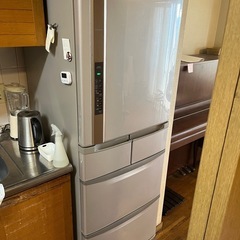 日立の冷蔵庫の画像