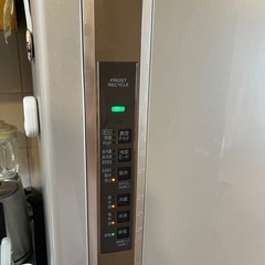 日立の冷蔵庫の画像