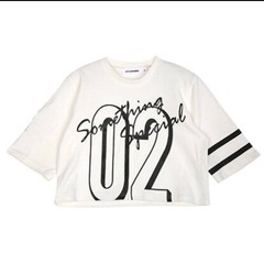 STYLENANDA ナンバーロゴT　5分丈クロップドTシャツの画像