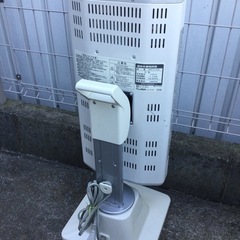 タイマー機能使えません。ダイキン 遠赤外線暖房機 (電気ヒーター) セラムヒート ERFT11KS 家庭用 1.1kw スリム&ワイドの画像