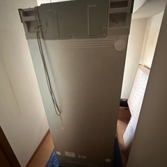 ファミリータイプの大型冷蔵庫　美品ですの画像