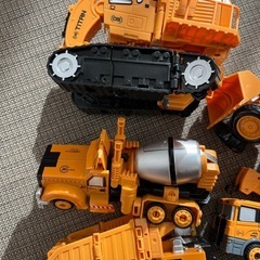 美品‼️ガンダム　変身　車の画像