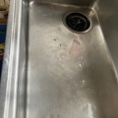 無料配送可能　キャビネットキッチン、底板もステンレス　台所の流し台（検システムキッチンの画像