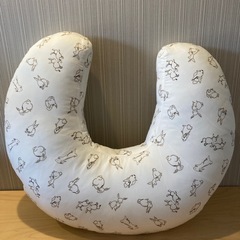 IKEA 授乳クッション