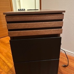 【美品/コンセントあり】ベッドサイドテーブル