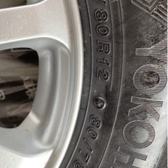 ◇中古YOKOHAMA 145/80R12 80/78N+アルミスタッドレスセットの画像