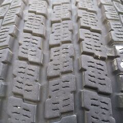 ヨコハマ 155/80R14 88/86N 【2020年製・中古4本・6.2～8.2mm溝】スタッドレスタイヤの画像
