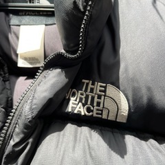 ノースフェイス　ダウンジャケット　Mサイズ　メンズ　無料で差し上げますの画像